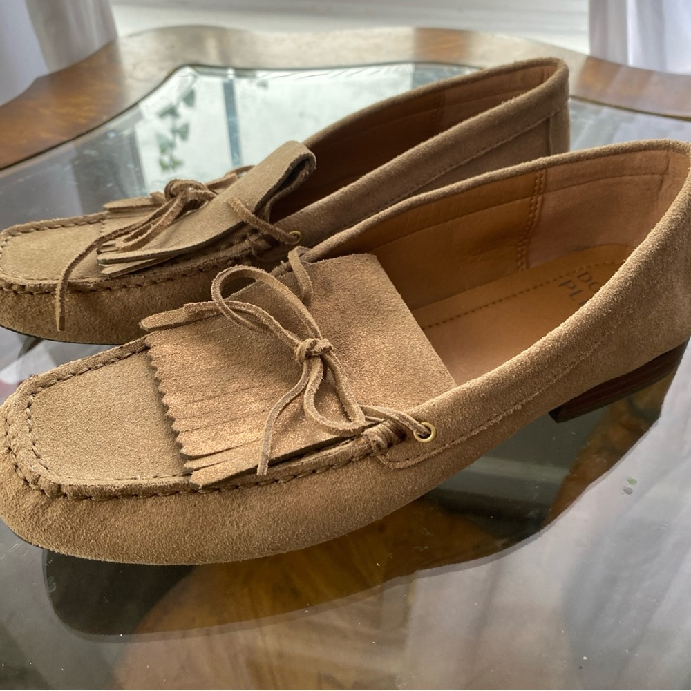 Donald J. Pliner Tan Suede Loafers Women’s Size 8.5